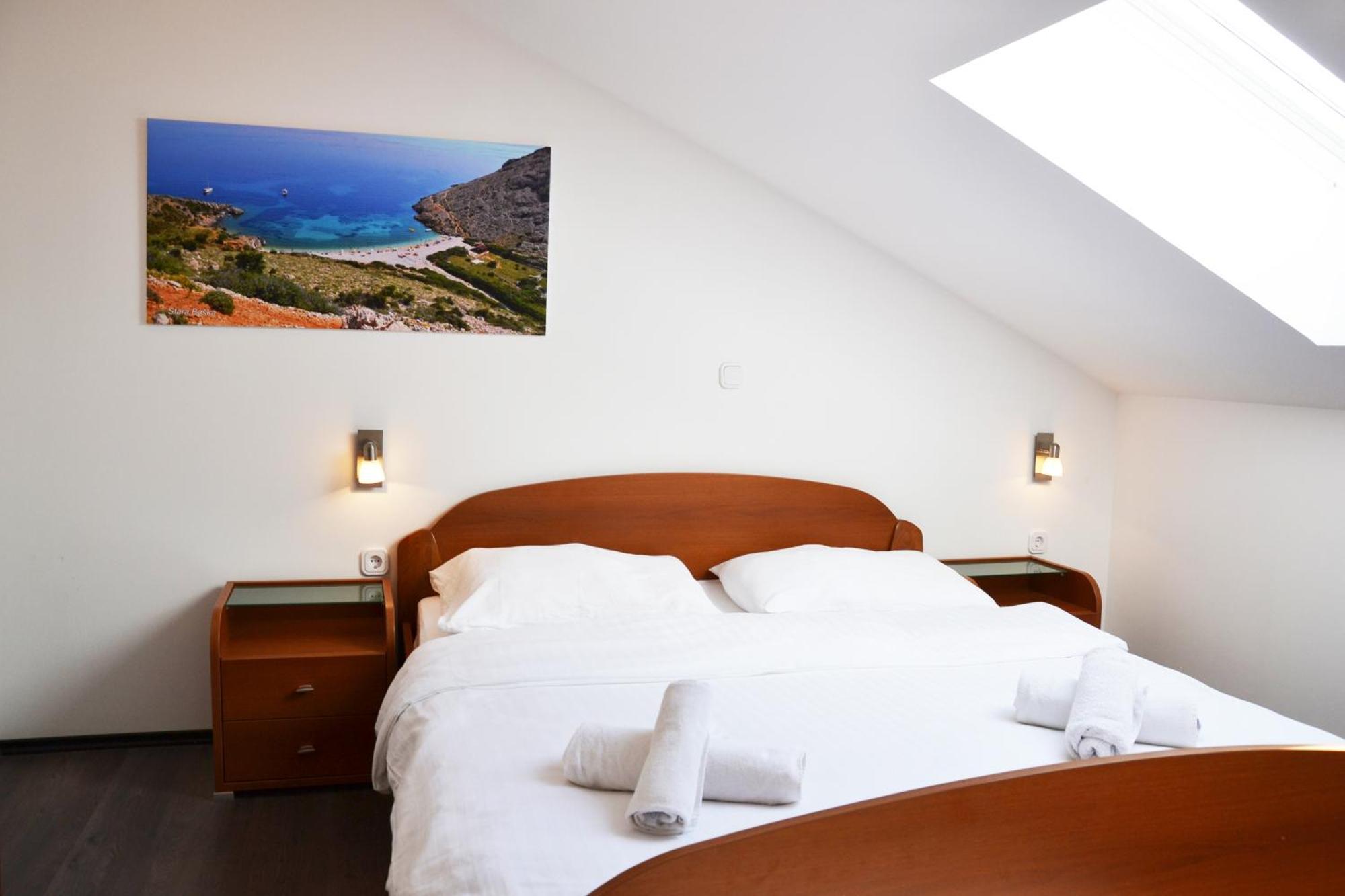 Apartments Monika Bed & Breakfast 1&4 Punat Dış mekan fotoğraf